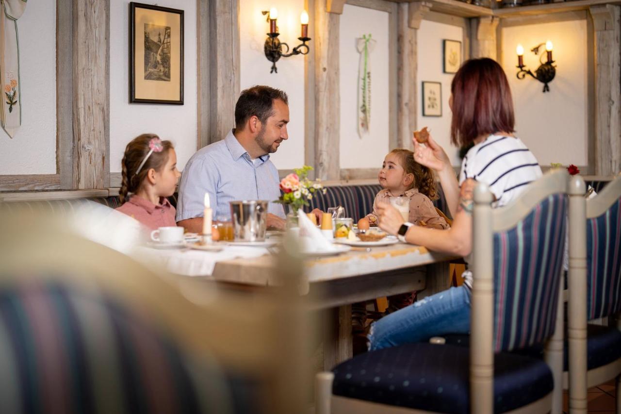 Hotel Reussischer Hof Schmölln Zewnętrze zdjęcie